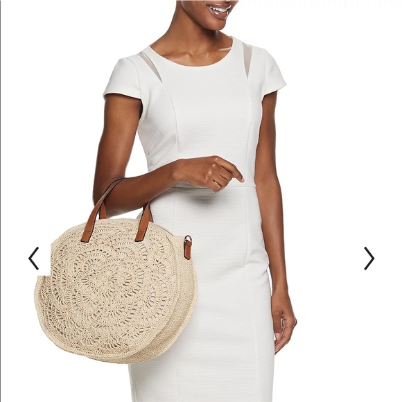 LC Cookie Crochet Crossbody Bag - Picture 2 of 6